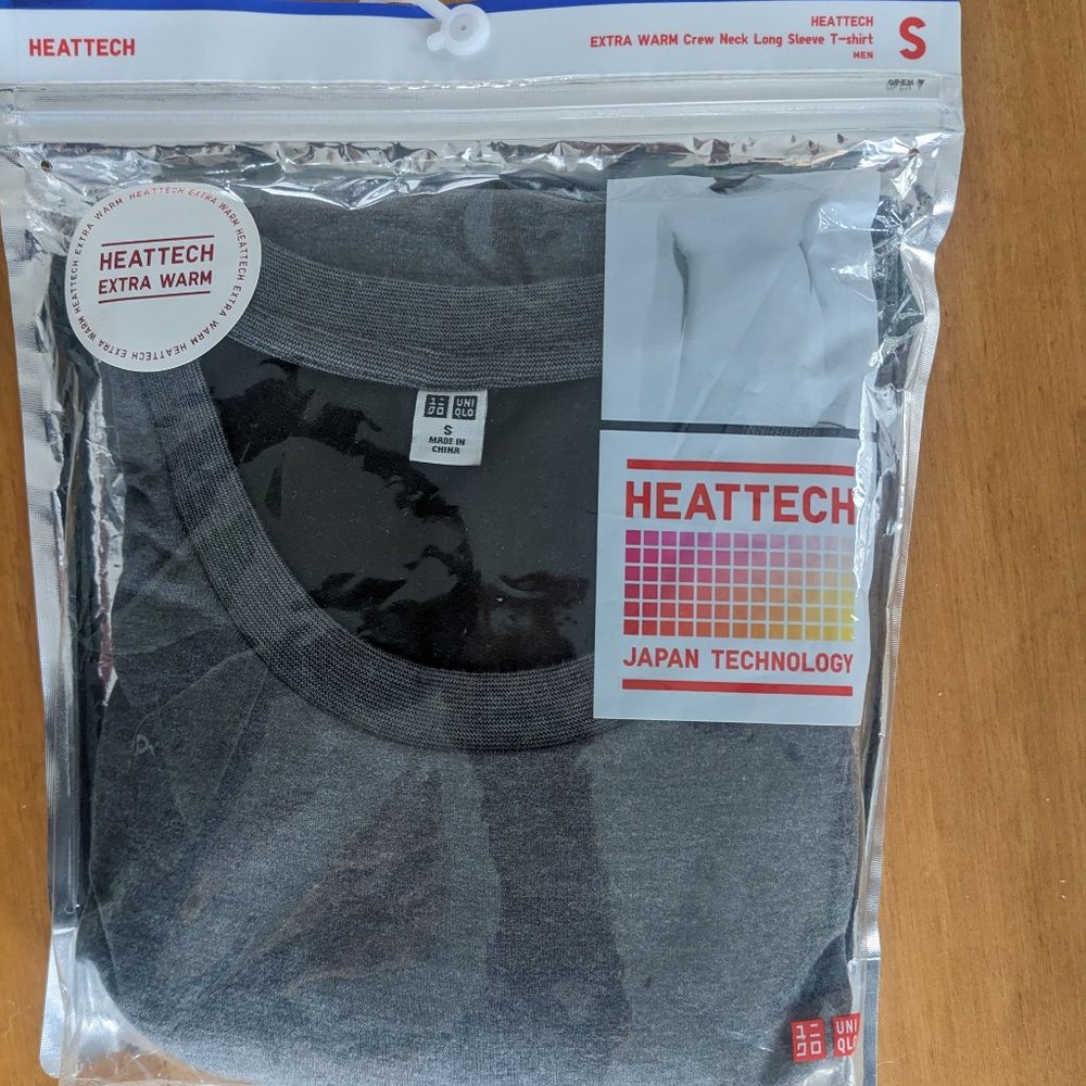NWT - Mens Uniqlo Heattech